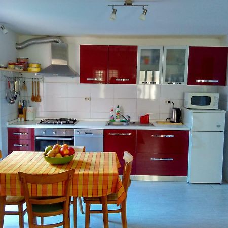 Apartman Nora Apartment Хвар Екстериор снимка