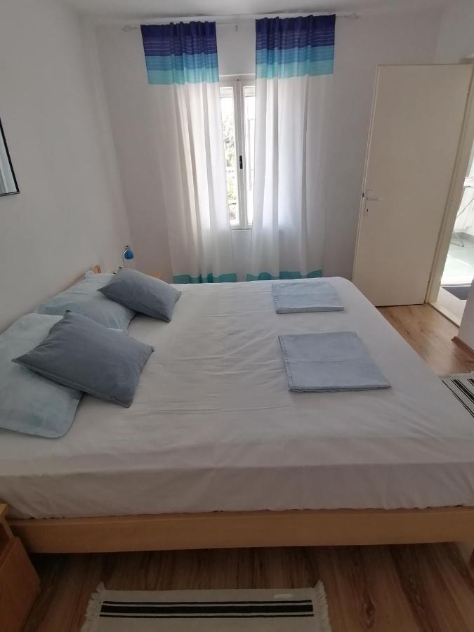 Apartman Nora Apartment Хвар Екстериор снимка