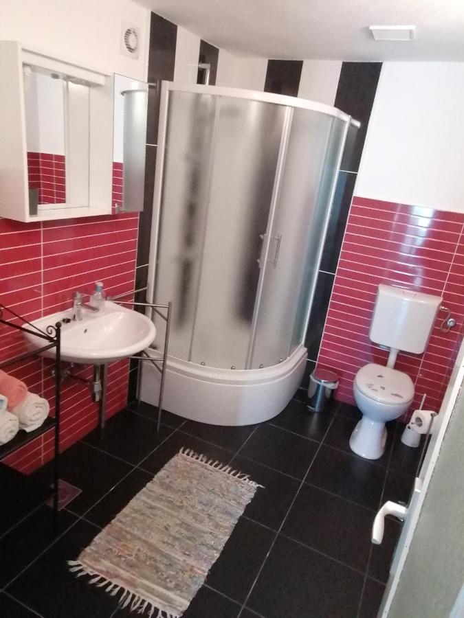 Apartman Nora Apartment Хвар Екстериор снимка